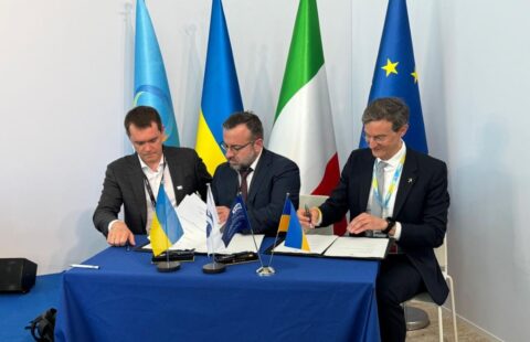Signing the contract